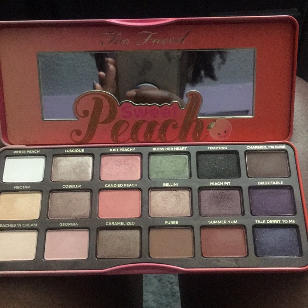100% AUTHENTIC TOO FACE SWEET PEACH PALLETE
